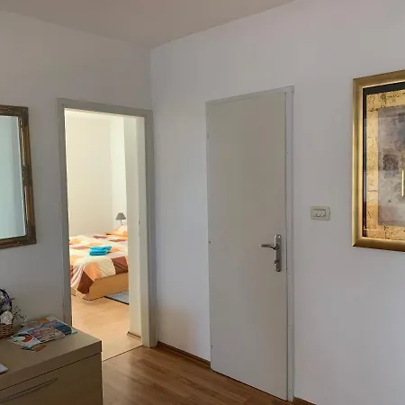 Galerija Istok-zapad Apartman