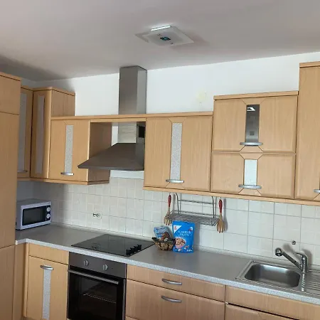 Lejlighed Galerija Istok-zapad *