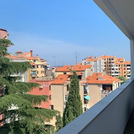 Galerija Istok-zapad Apartman