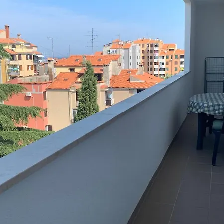 Galerija Istok-zapad *