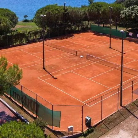 Galerija Istok-zapad *