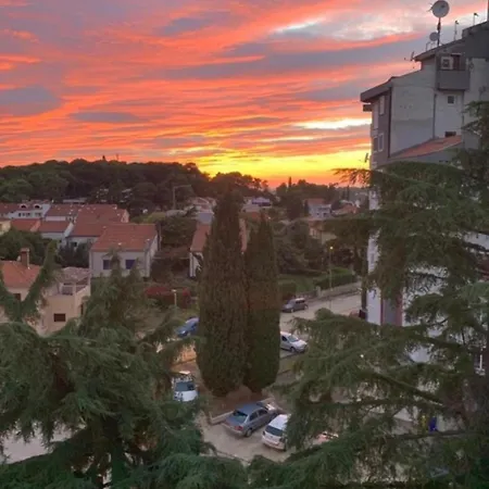 Galerija Istok-zapad * Rovinj